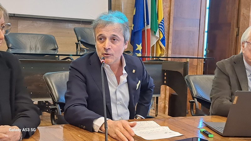 immagine notizia (ptn) Provincia, nota del consigliere di FI Ferranti in merito alle dichiarazioni dell’on.Nevi: ”Ristabiliamo una corretta rappresentazione dei fatti”.